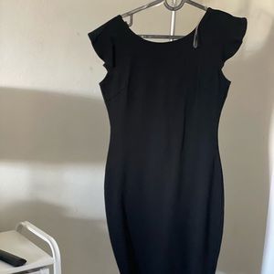 Black dress no sleeves